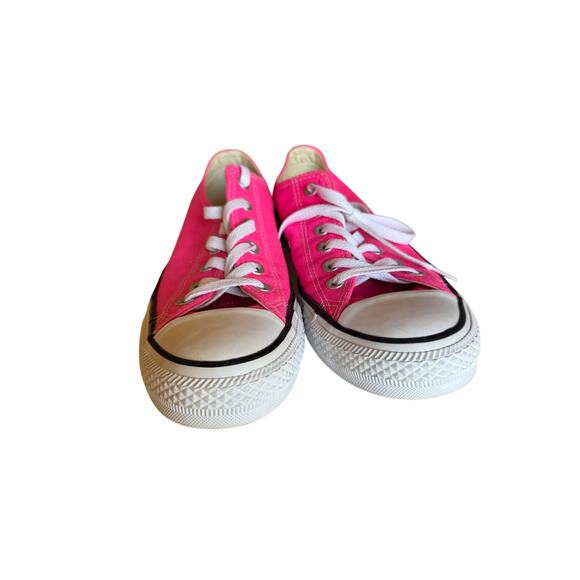 CONVERSE All Star Hot Pink Chuck Taylor Low Top Size 9 Womens - Picture 3 of 8